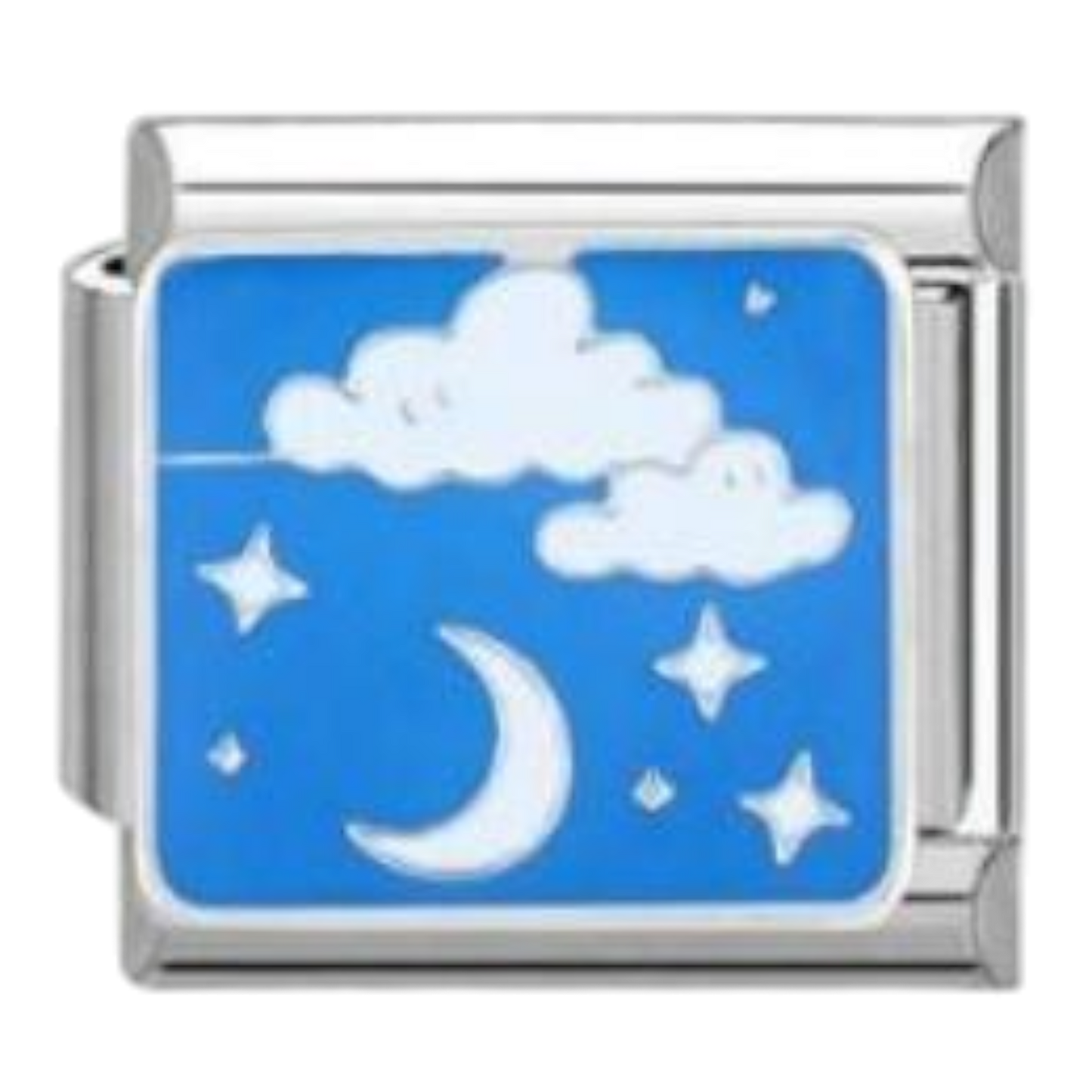 Luna entre Nubes